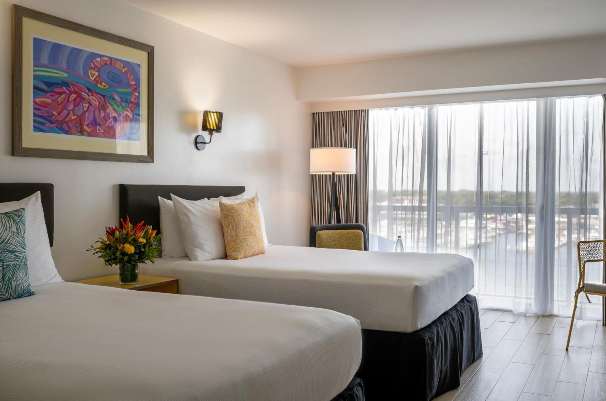 Quarto Duplo Deluxe com Varanda e Vista do Porto